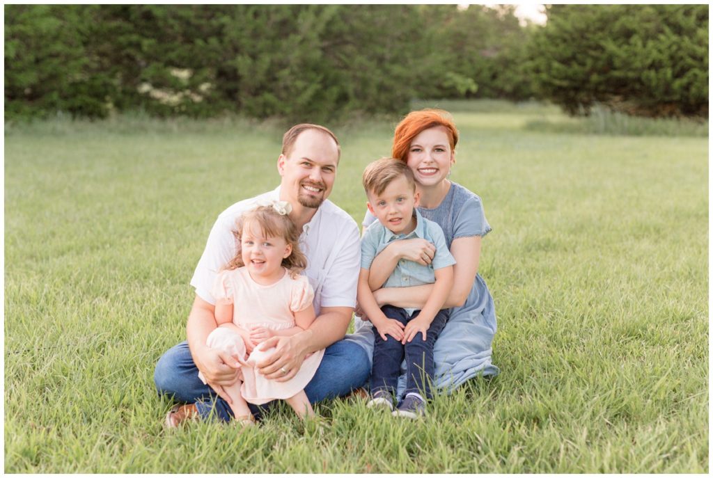 Family Photos OKC Family sitting outdoor session