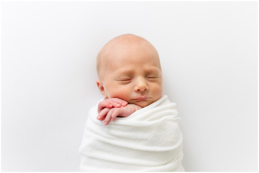 Newborn-photography-oklahoma-baby-boy-swaddled